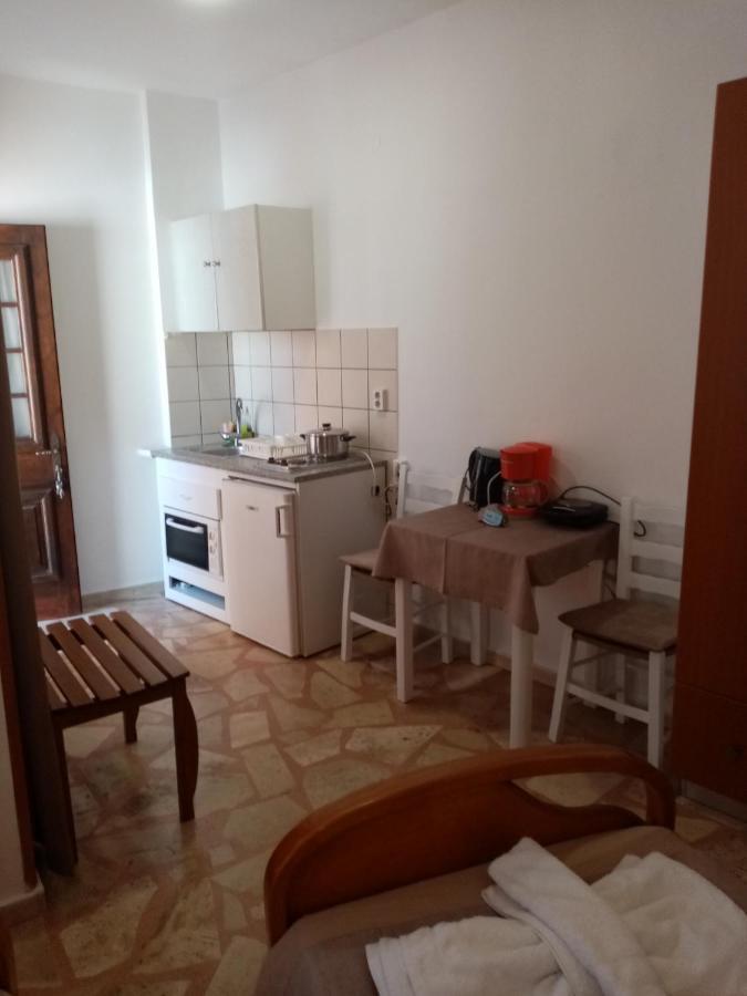Αrgo Studios Pythagóreion Extérieur photo